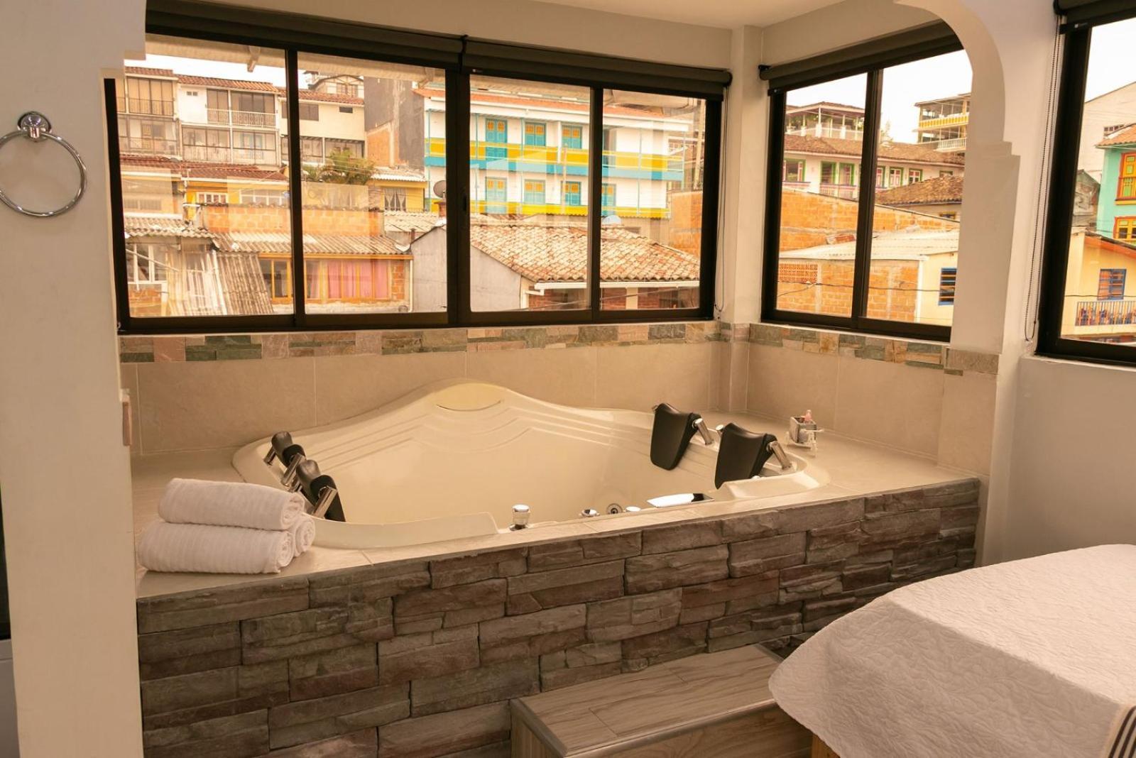 Casa Hotel Alicia فيلانديا المظهر الخارجي الصورة